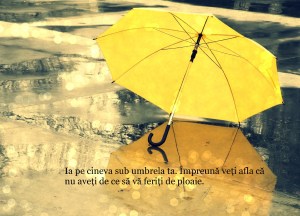 umbrelă în ploaie